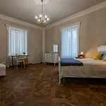 Apartment I Due Cedri By Wonderful Italy Turin